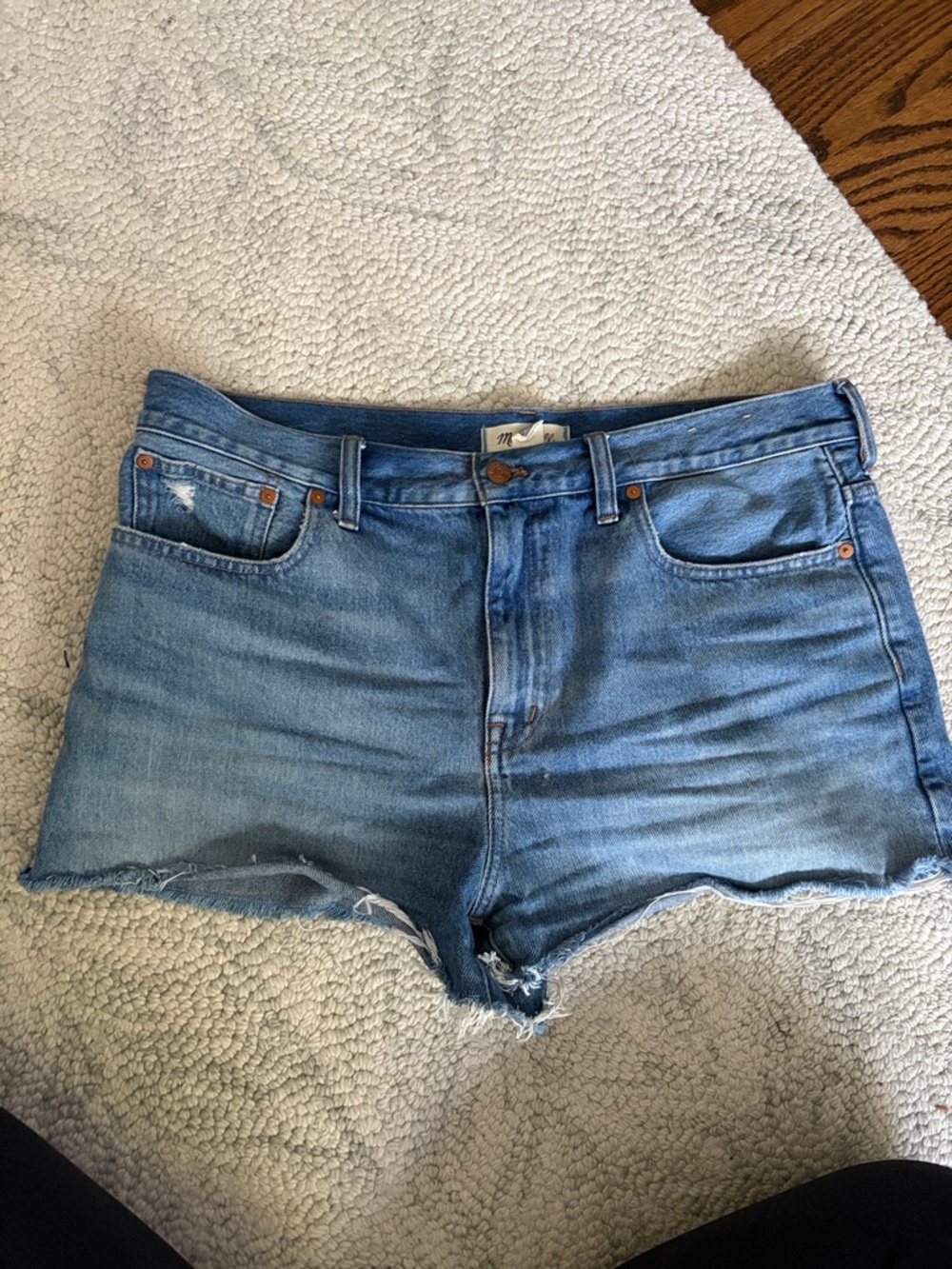 Madewell Women's Mid Wash Denim Cutoff Shorts